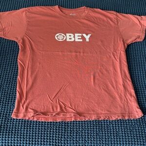 Obey t-shirt Small